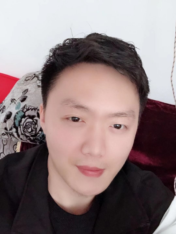 执迷的鲸鱼的第一张照片--南平相亲服务中心