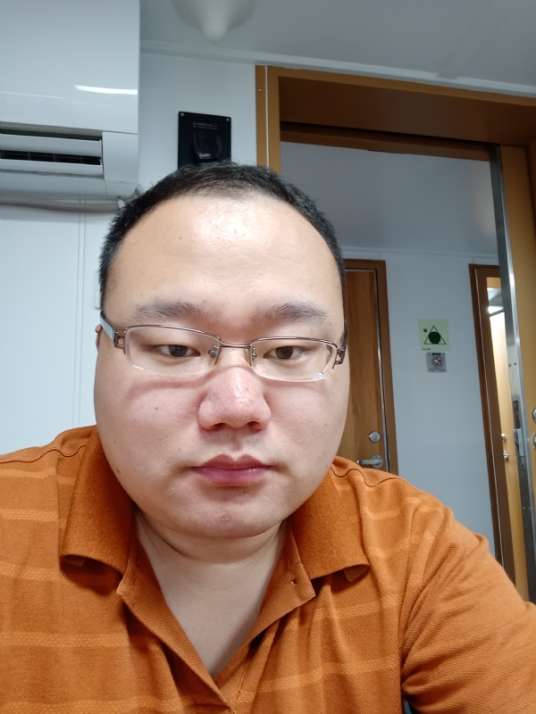 努力爱一次的第一张照片--南平相亲服务中心