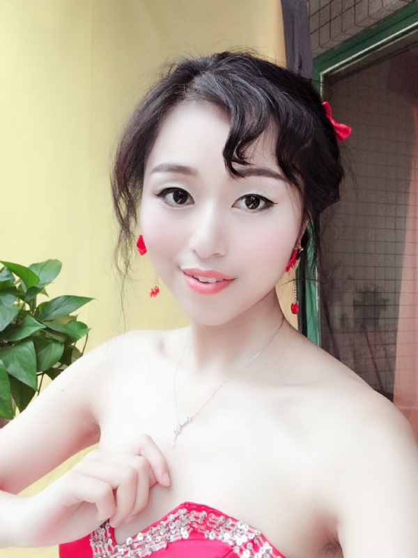 薇薇的第二张照片--南平相亲服务中心