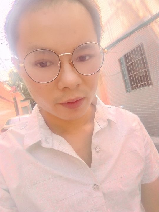 楠呐的第四张照片--南平相亲服务中心