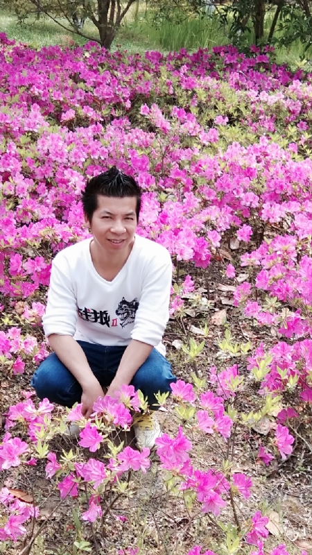 云淡风轻的第一张照片--南平相亲服务中心