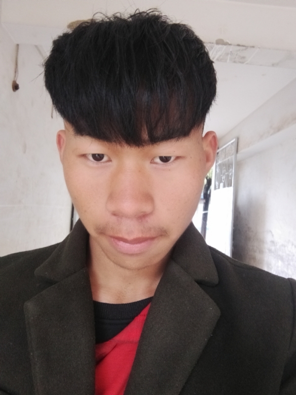 少年不在少的第一张照片--南平相亲服务中心