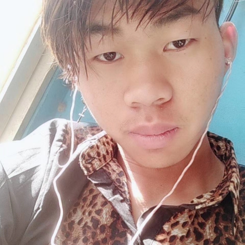 少年不在少的第三张照片--南平相亲服务中心