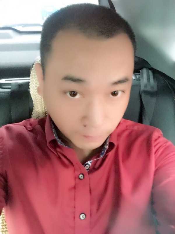 在一个路口等的第一张照片--南平相亲服务中心