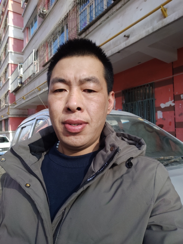 华哥的第一张照片--南平相亲服务中心