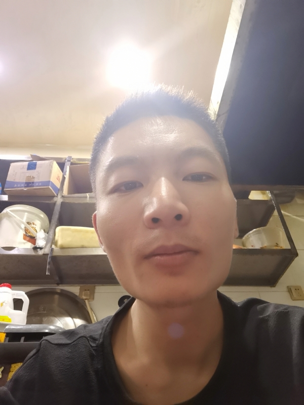 邹先生的第二张照片--南平相亲服务中心