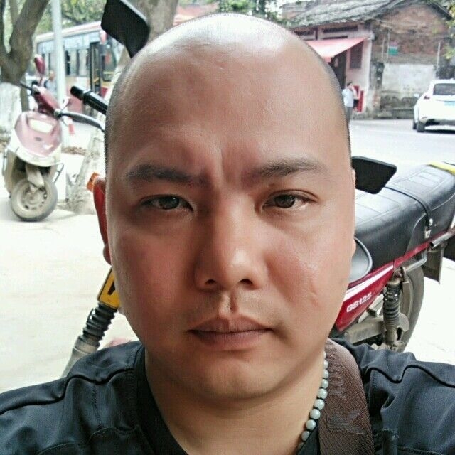 开心就好的第二张照片--南平相亲服务中心