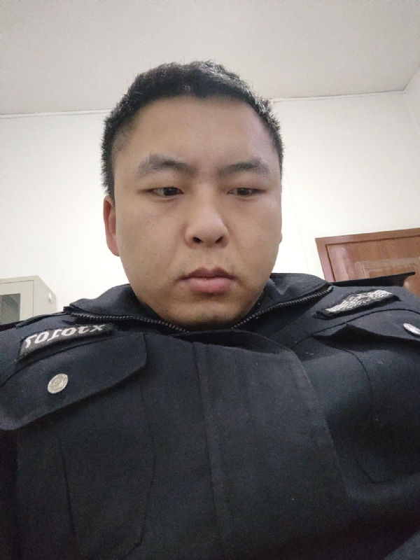 好纠结的第一张照片--南平相亲服务中心