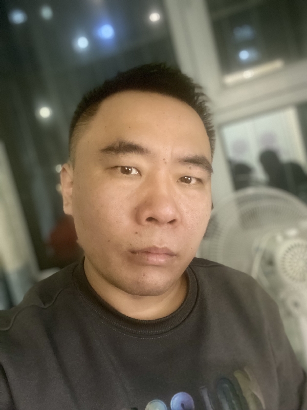 云的第三张照片--南平相亲服务中心