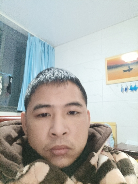 寂寞的第二张照片--南平相亲服务中心
