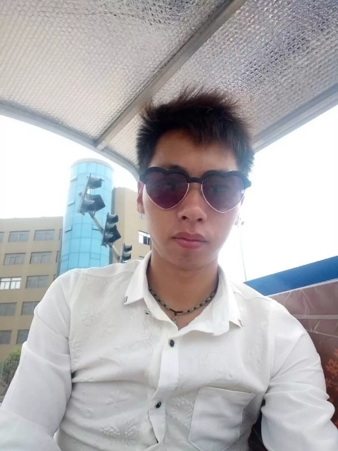 寻缘的第一张照片--南平相亲服务中心