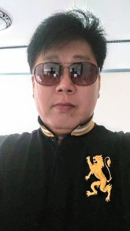 含笑半步癲的第一张照片--南平相亲服务中心