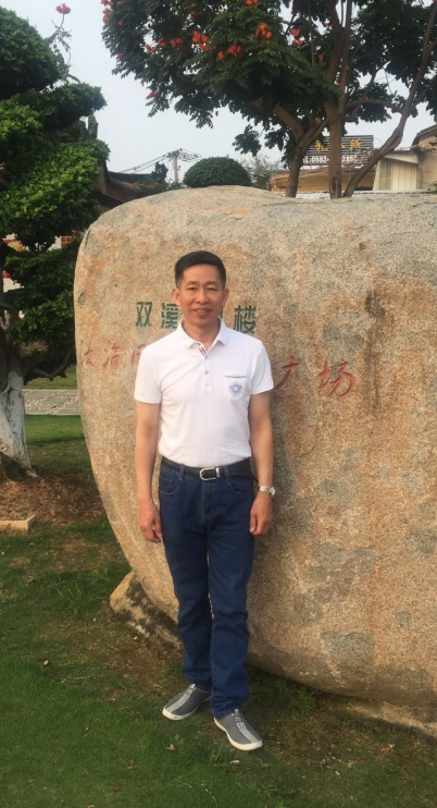 十月红枫的第三张照片--南平相亲服务中心
