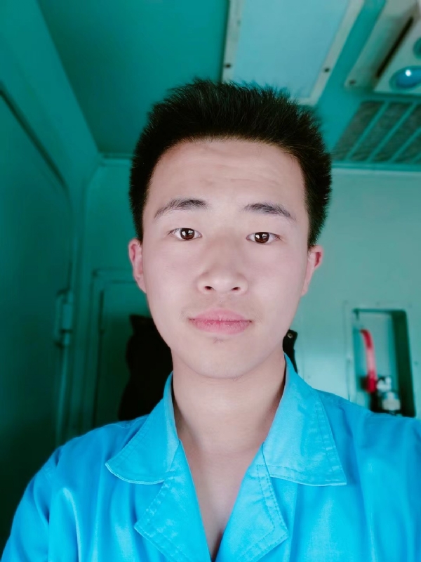 生而为人的第一张照片--南平相亲服务中心