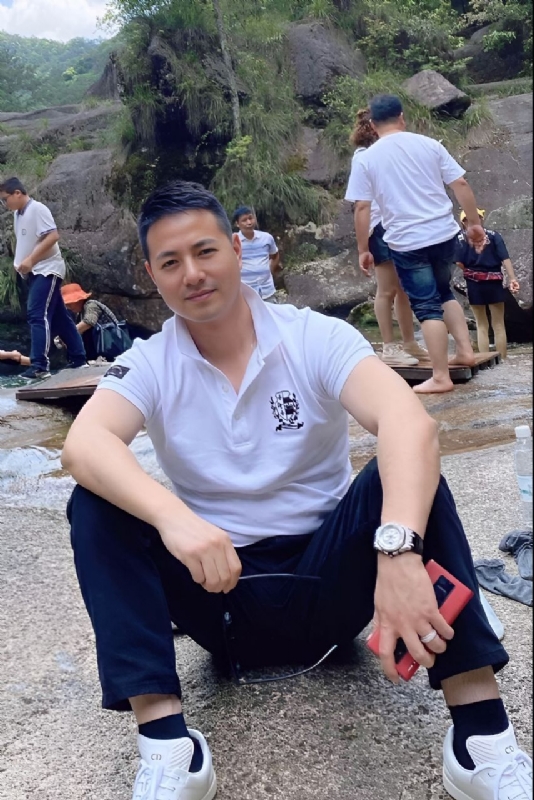 勿忘初心的第三张照片--南平相亲服务中心