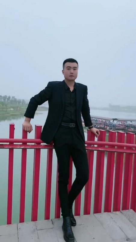 Albert的第一张照片--南平相亲服务中心
