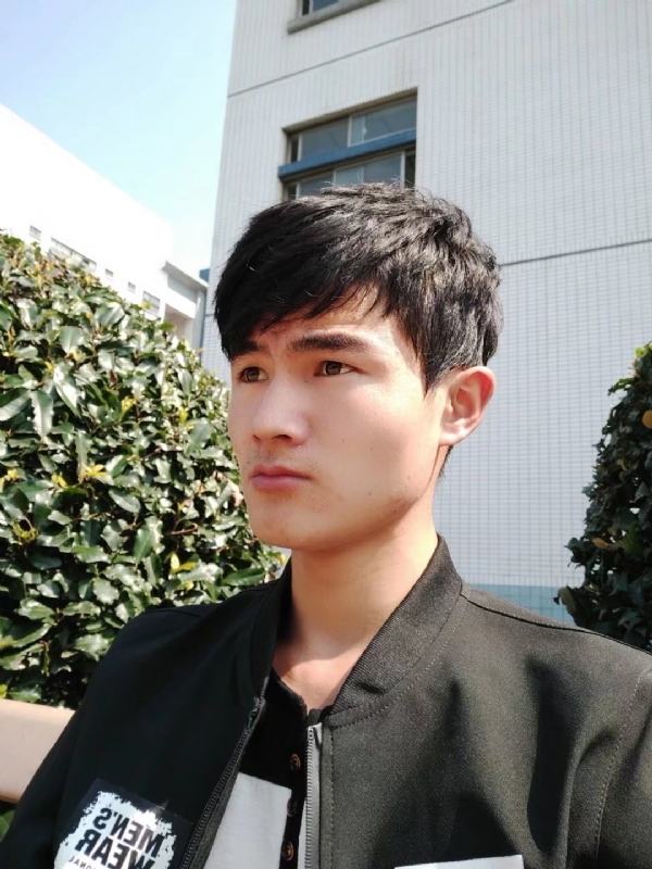 阳光男孩的第四张照片--南平相亲服务中心