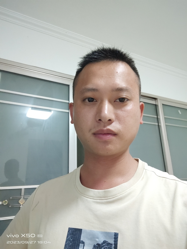 小yan同学的第一张照片--南平相亲服务中心