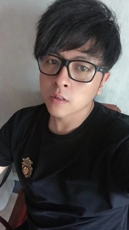爱你永远不容易的第一张照片--南平相亲服务中心