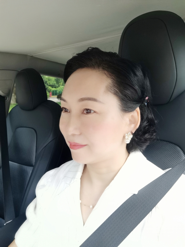 艳阳天的第一张照片--南平相亲服务中心
